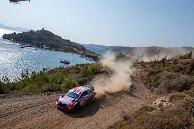 En 2008, Sébastien Loeb a remporte 11 victoires sur 15 possibles lors du Championnat du monde des rallyes WRC. Sans aucun doute l’un de ses records les plus difficiles à battre.