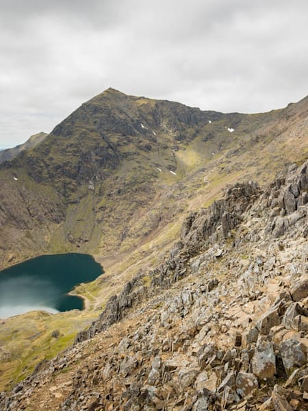 Ridge of the Crib Goch trail at Mt Snowdon