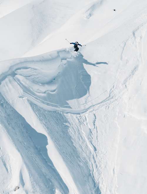 Michelle Parker launches down a steep Alaskan face during her thrilling final run at the Natural Selection event on March 26, 2025