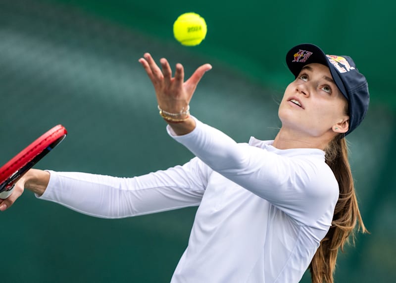 Tennis Rackets and Love: Finding the Perfect Match