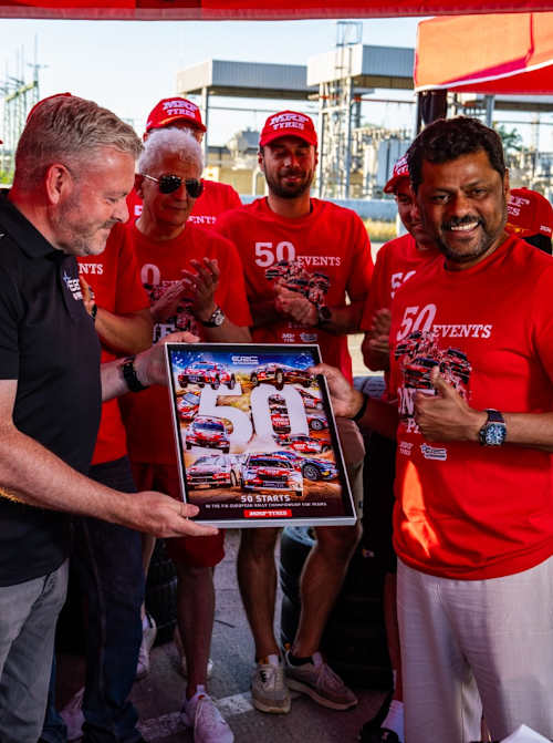 Iain Campbell makes a special presentation to Vivek Ponnusamy