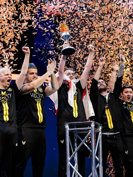 Professional Counter-Strike:Global Offensive team Team Vitality lift the ECS trophy.