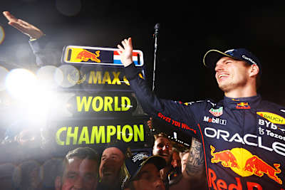 Le pilote Red Bull Racing Max Verstappen est double champion du monde de Formule 1.