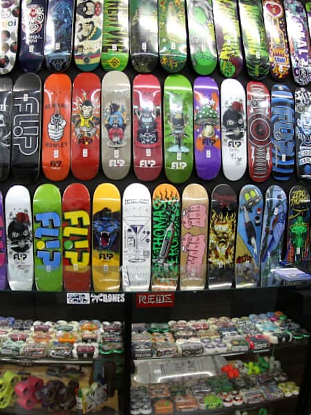 Buying your first skateboard Guide and beginners tips
