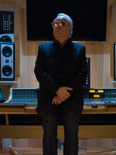 Giorgio Moroder im Studio