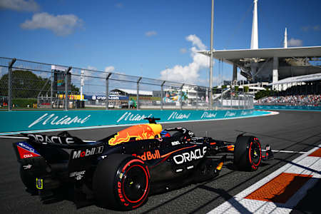 Max Verstappen, Miami'de yarışı ikinci sırada tamamladı