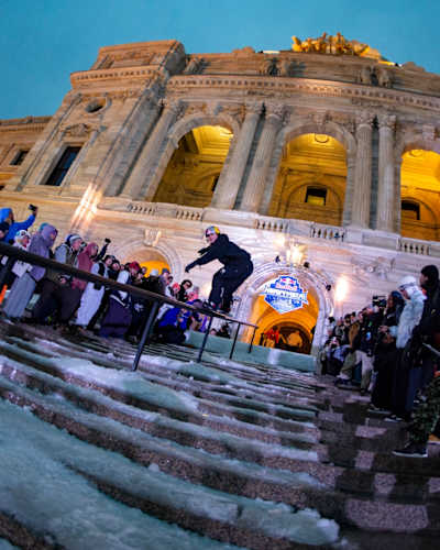 Grace Warner slides a rail in the finals at Red Bull Heavy Metal in Saint Paul, Minnesota, USA on February 10, 2024.