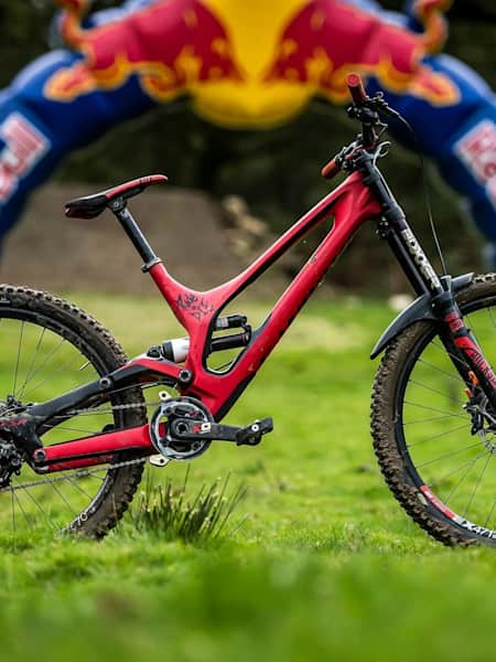 Red bull hardline 2017 discount