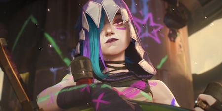 Le personnage Jinx de League of Legends dans la saison 2 de  la série Arcane.