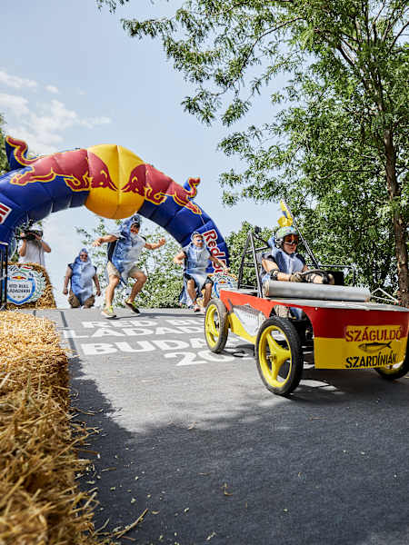 Red Bull Ládaderbi