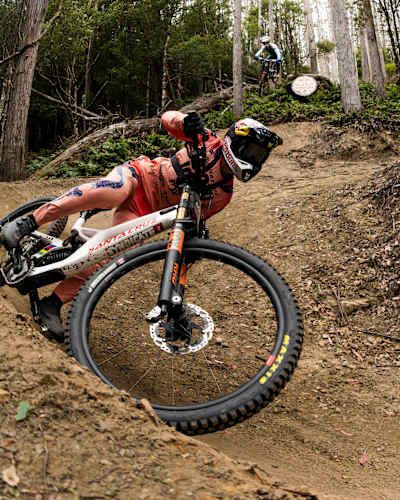 Jackson Goldstone performs during practice at Red Bull Hardline in Maydena Bike Park, Australia on February 6,  2026.