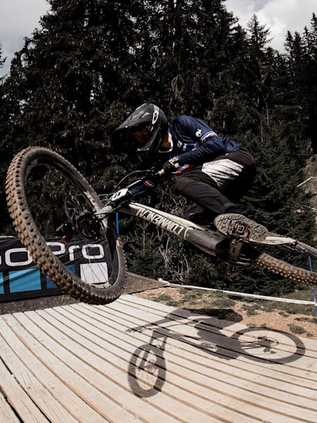Remi Thirion rides during practice at the 2018 DH MTB World Championships in Lenzerheide, Switzerland on September 6, 2018.