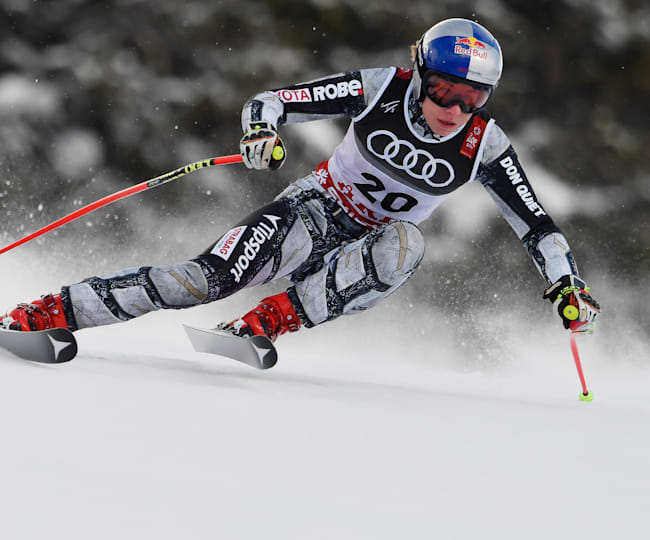 エステル レデツカ スノーボードとスキーで活躍するマルチアルペンアスリートの才能 レッドブル