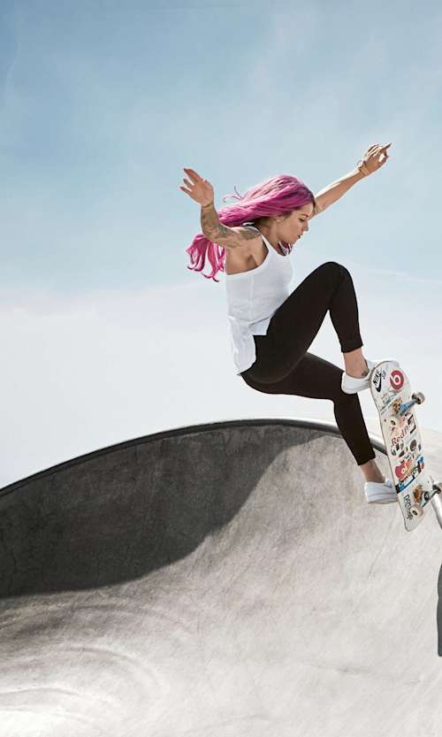 Leticia Bufoni skateboarding in Venice Beach, Los Angeles.