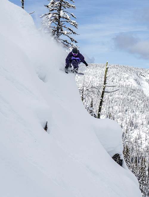Yuka Fujimori skis down a slope on February 28, 2026 at Whitewater Mountain Resort in Nelson, BC, Canada