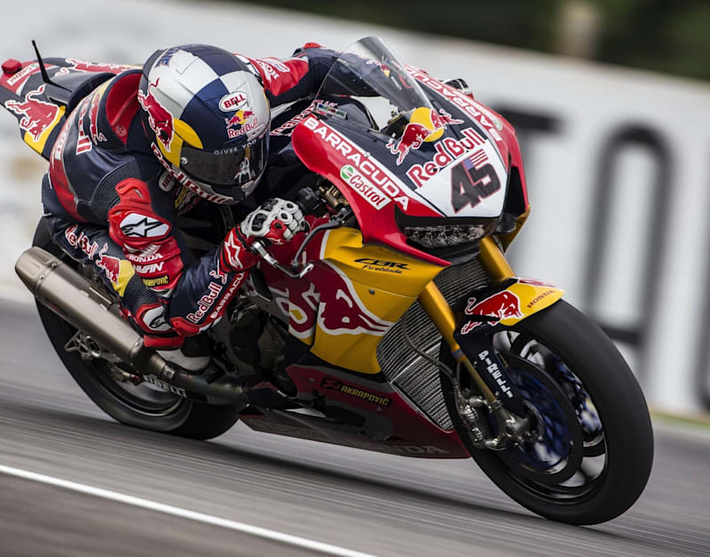 Superbike Red Bull