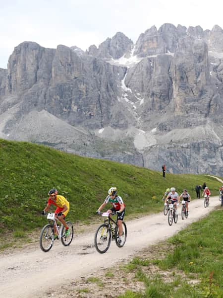 Sellaronda Mit Dem Auto 2015 _ Sellaronda mit dem Auto 2023 4K – FUJWM