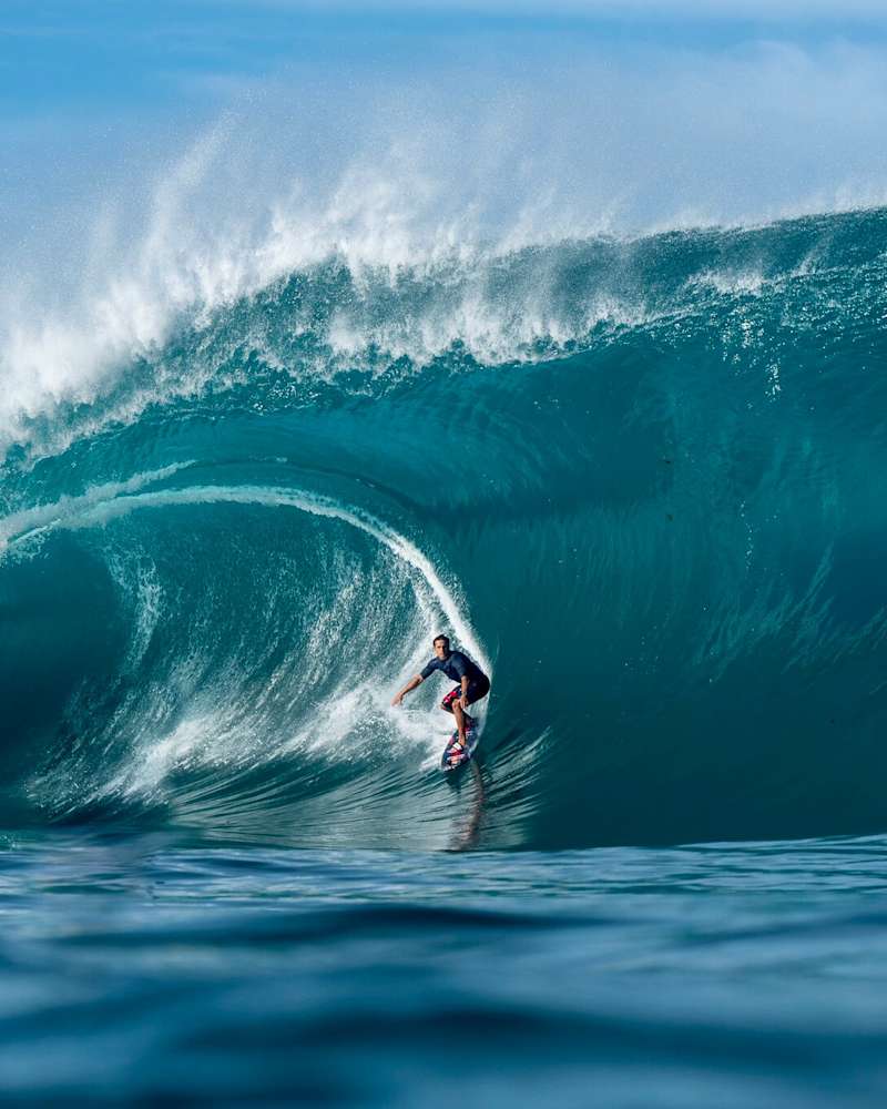 KAI LENNY BIG WAVE SURFING - YouTube