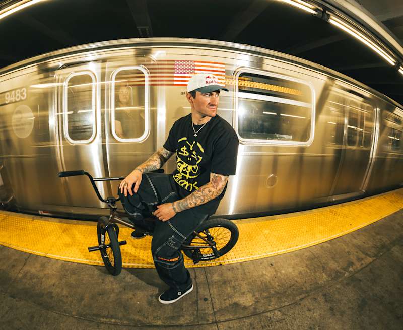 ケビン・ロビンソン サイン入りBMX写真 コンテストの賞 60点のBmx自転車競技選手 ケビン・ロビンソンの写真と高解像度