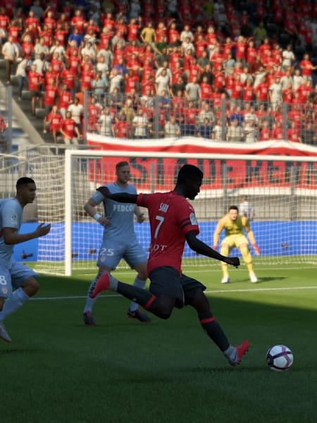 Le footballeur Ismaïla Sarr fait partie des meilleurs jeunes joueurs de Ligue 1 sur FIFA 19.