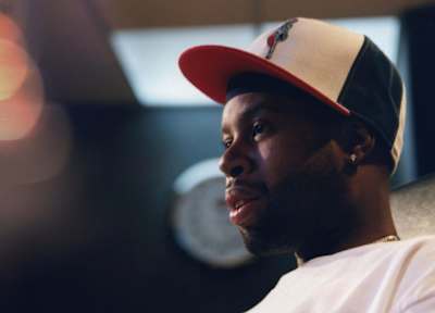 A photo of legendary hip-hop producer J Dilla.
