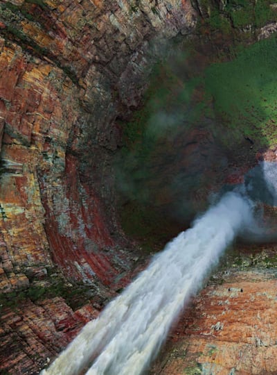Angel Falls: Τεράστεια πτώση