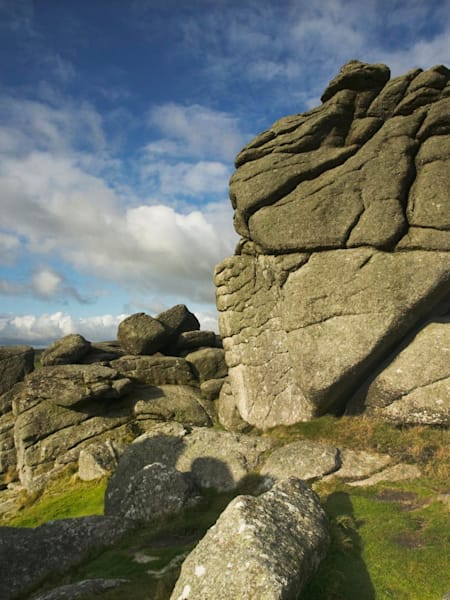 9 UK bouldering spots beginners absolutely must try