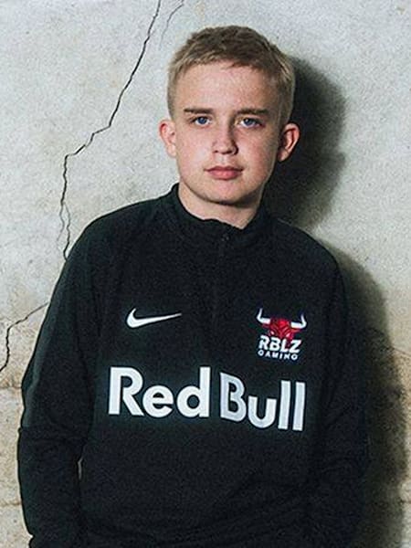 Portrait d'Anders Vejrgang, du joueur pro du RB Leipzig Gaming.
