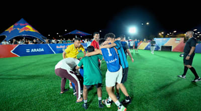 Red Bull Four 2 Score BƏƏ