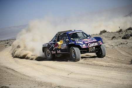 En el Dakar 2013 Sainz participa con el Buggy Qatar Red Bull de tracción trasera.
