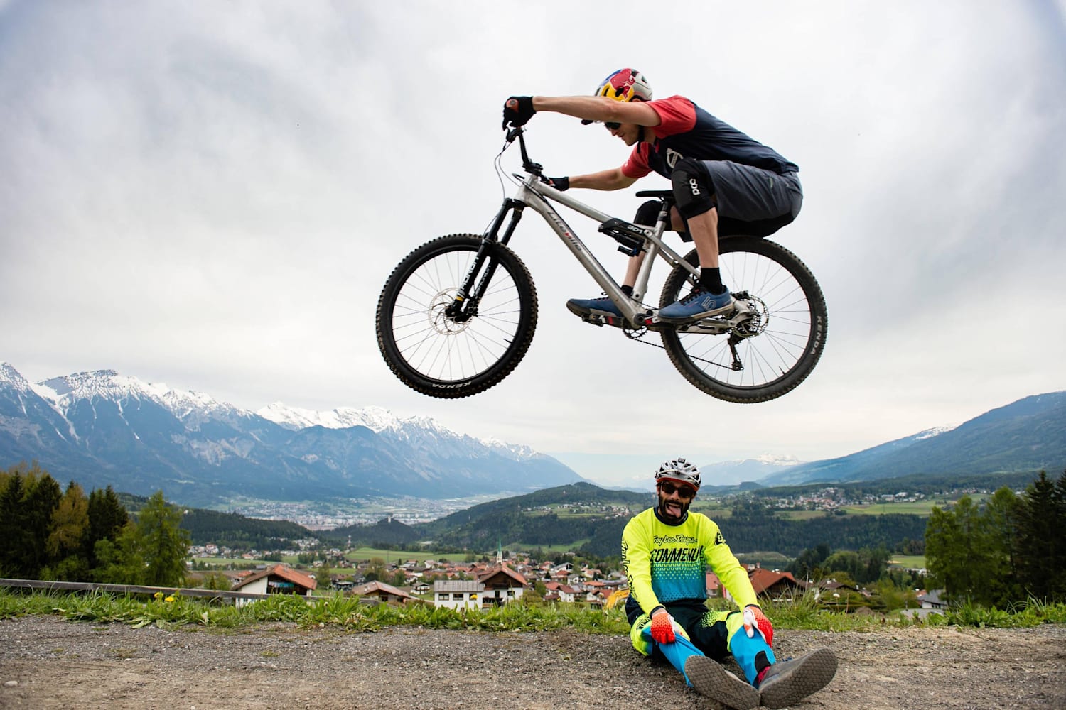 VTT : Comment faire un bunny hop en VTT ? Vidéo - Vélo