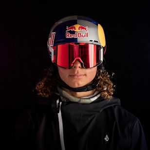 Australian halfpipe snowboard prodigy Valentino Guseli
