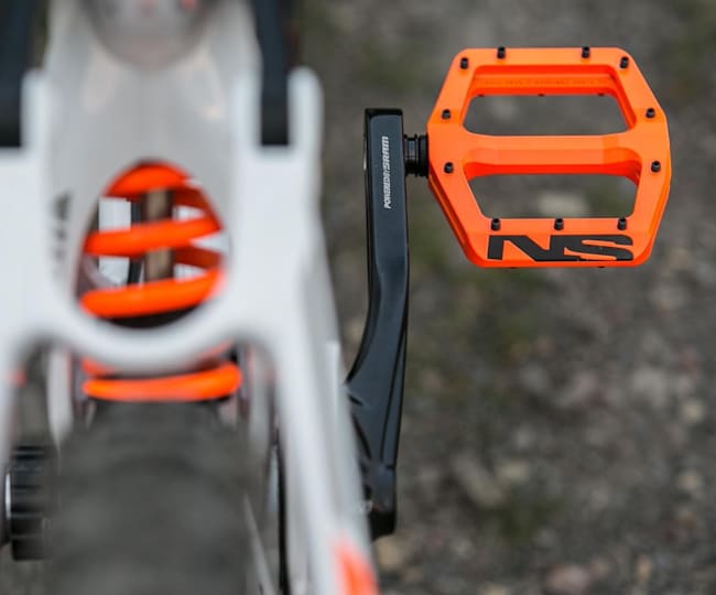 Crank tip pedals top