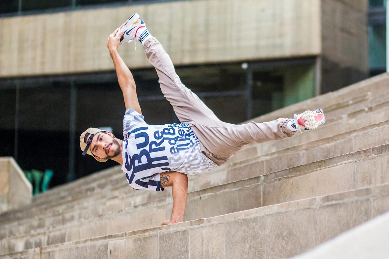 Les Meilleurs Moves De Red Bull BC One Au Ralenti