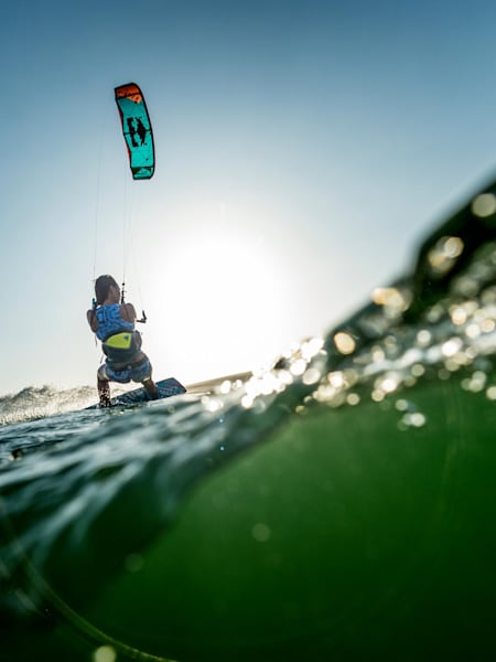 Bruna Kajiya entrena antes del Red Bull Rally dos Ventos en el parque nacional Lencois Maranhenses en Barreirinhas, Brasil, el 14 de septiembre de 2017.