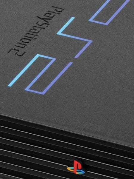 Une image de la console de jeux vidéo de sixième génération de salon PlayStation 2 (PS2) de Sony Computer Entertainment.