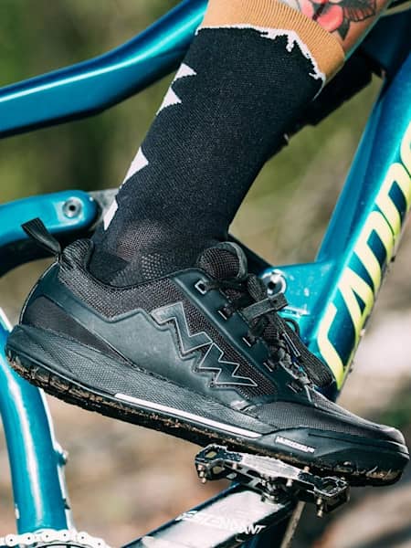 Guida pratica MTB: Le migliori scarpe per pedali flat