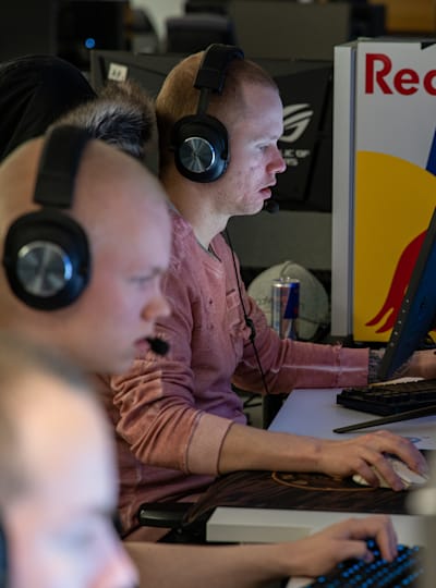 Suomalaisten Loppuvuoden Counter Strike Turnaukset