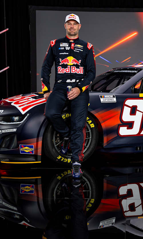 Shane van Gisbergen: Supercars – Red Bull Athlete Page