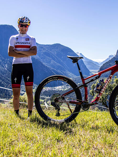 Laura Stigger » Bike Check & Interview