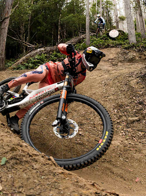 Jackson Goldstone s'entraîne au Red Bull Hardline au Maydena Bike Park, en Australie le 6 février 2026.