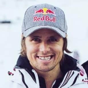 The visibly happy organizer Jon Olsson