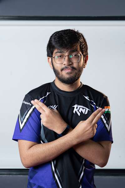 Master of Revenant Esports' Call of Duty Mobile roster