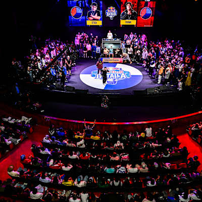 On 15 February 2026, Red Bull Batalla Torneo de Plazas brings vibrant rap battles to Bogotá, Colombia, captivating a packed audience and showcasing urban artistry on a dynamic stage