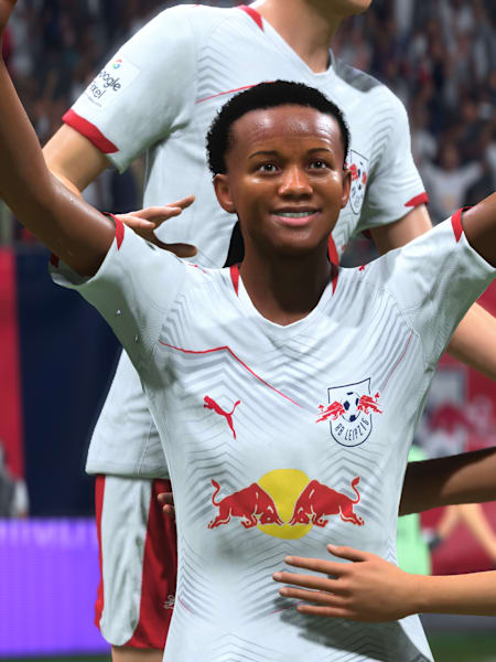 The RB Leipzig women celebrate a goal in FC 26.