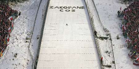 Zawody PŚ w skokach - Adam Małysz w powietrzu, Wielka Krokiew zakopane - rekordy skoczni narciarskich