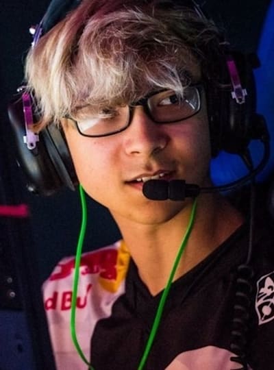 TenZ: Cloug9 CS:GO player switches to Valorant