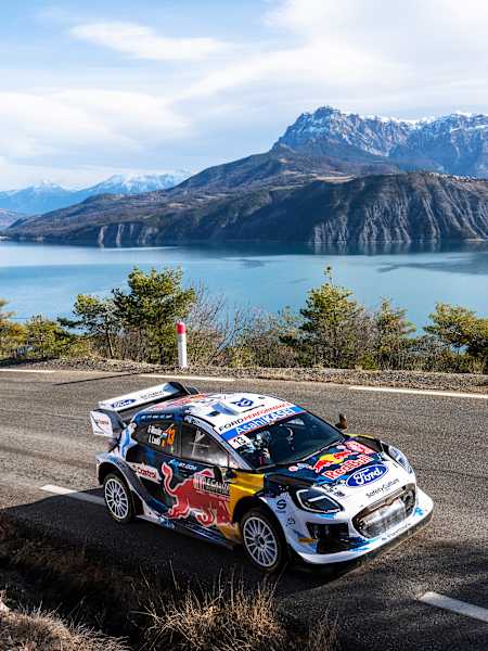 Munster Grégoire in seinem Boliden bei der Rallye Monte-Carlo 2024