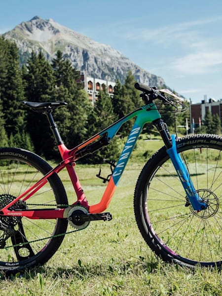 世界選手権2019XCO優勝 ポーリーヌ・フェラン＝プレヴォ専用Canyon Lux