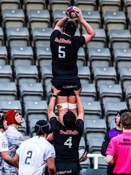NEWCASTLE RED BULLS U18S LINEOUT